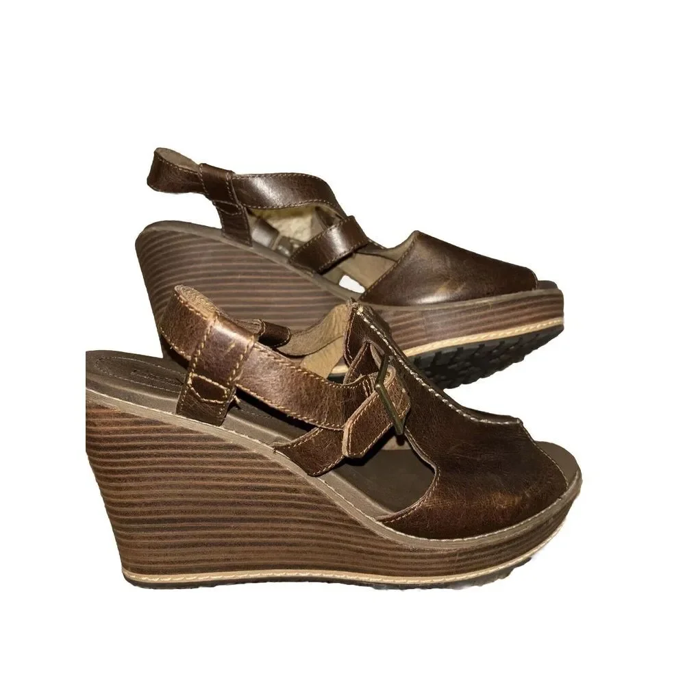 Timberland Earthkeepers Danforth Brown Wedge Leather Sandals Size 9 Anti-Fatigue